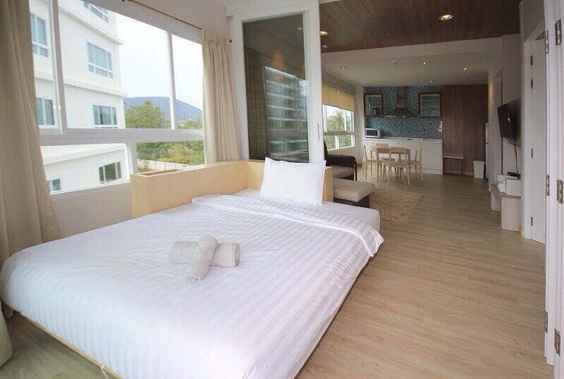 Dodatna spavaća soba koja se noću može podijeliti s pregradom