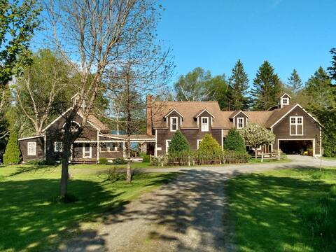 Northeast Kingdom Summer & Winter Lake Retreat