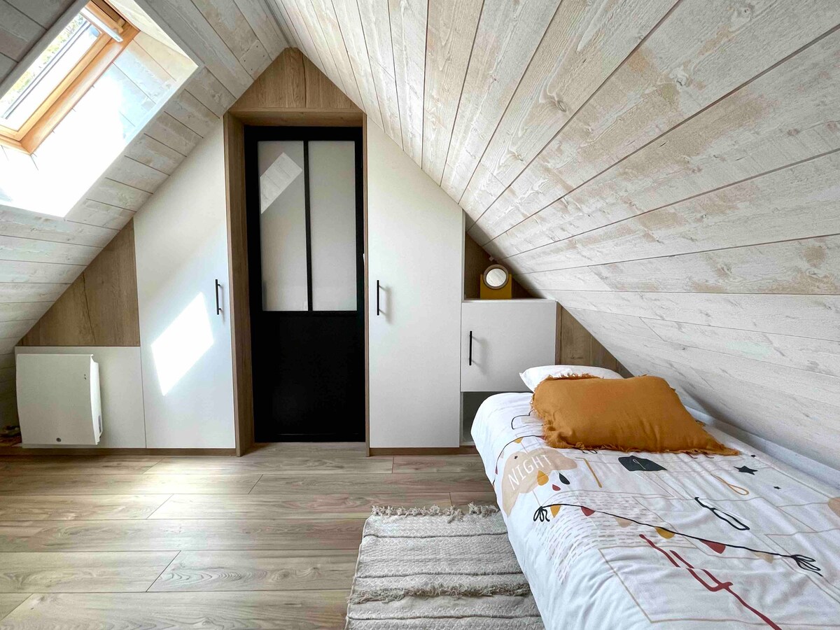 Mezzanine s jednim krevetom na rasklapanje 