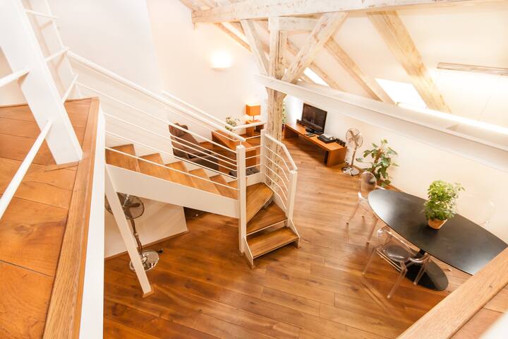 Kozna Loft CD 5-Bedrooms, 3-Bathrooms (Old Town) gallery image 4