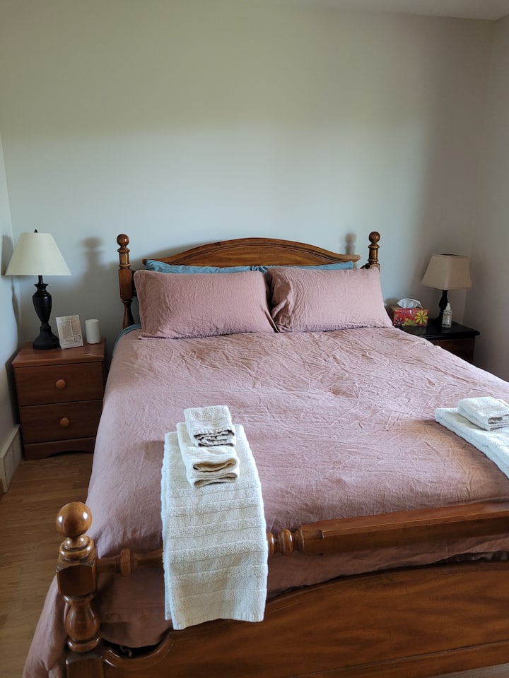 One of our rooms with a balcony east view ans TV