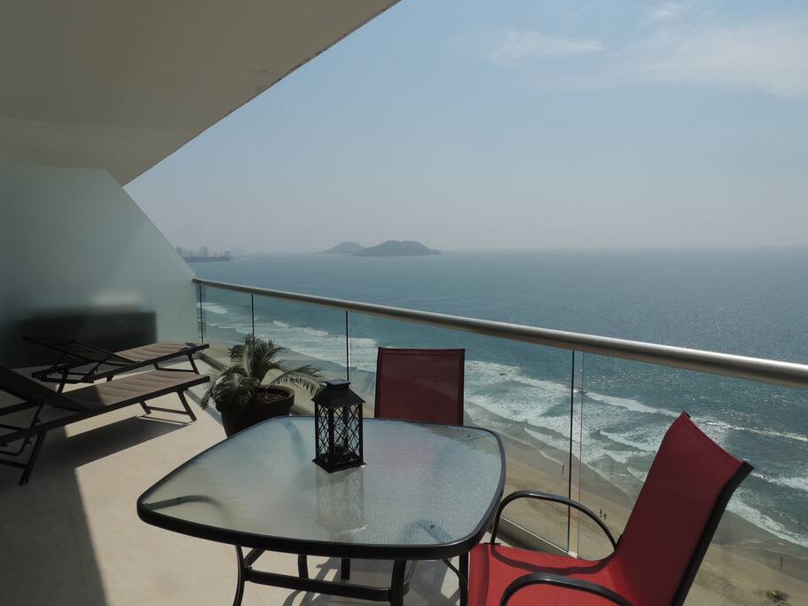 Vista a las islas desde el balcón