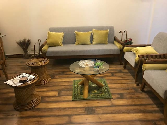 Dmosk Service Apartment (1 Bedroom)
