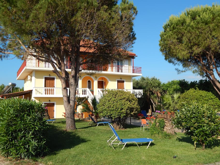 The building and garden