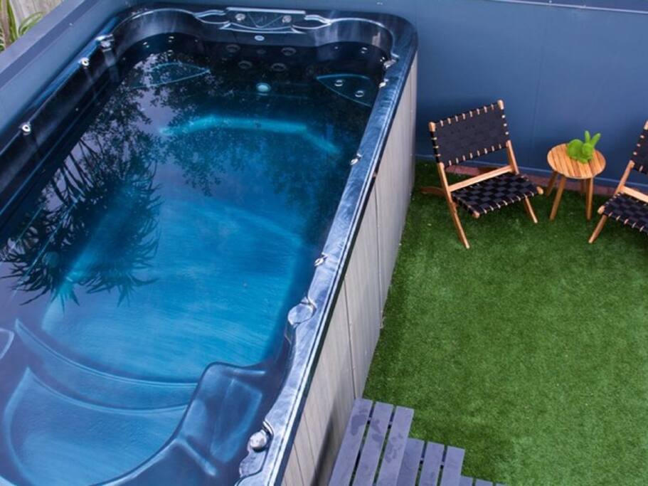 Outdoor swim spa