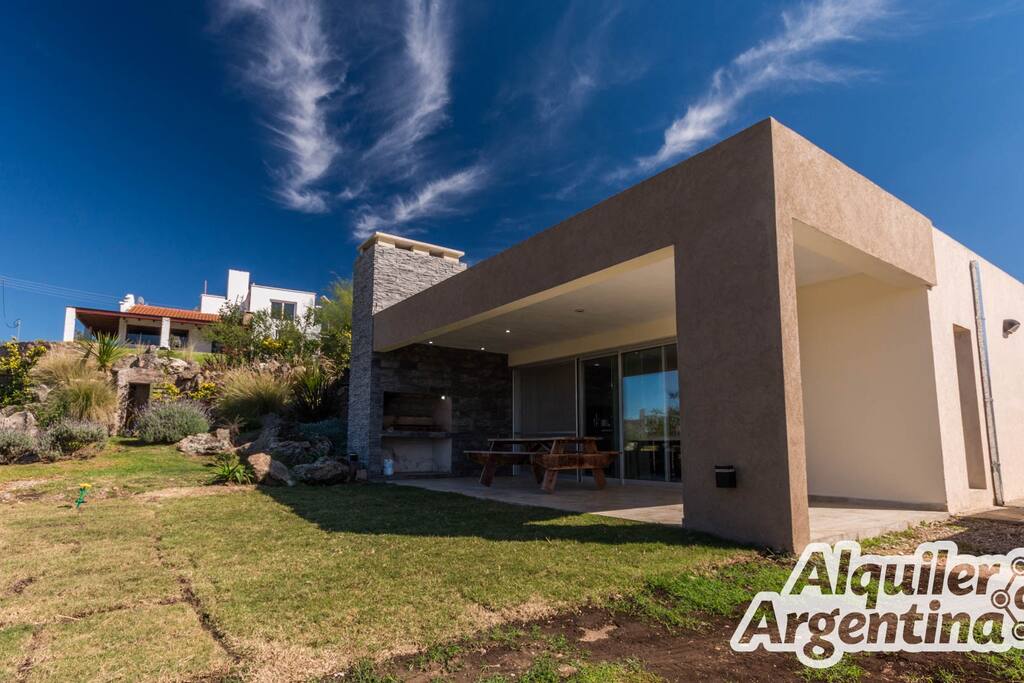 Frente de la casa