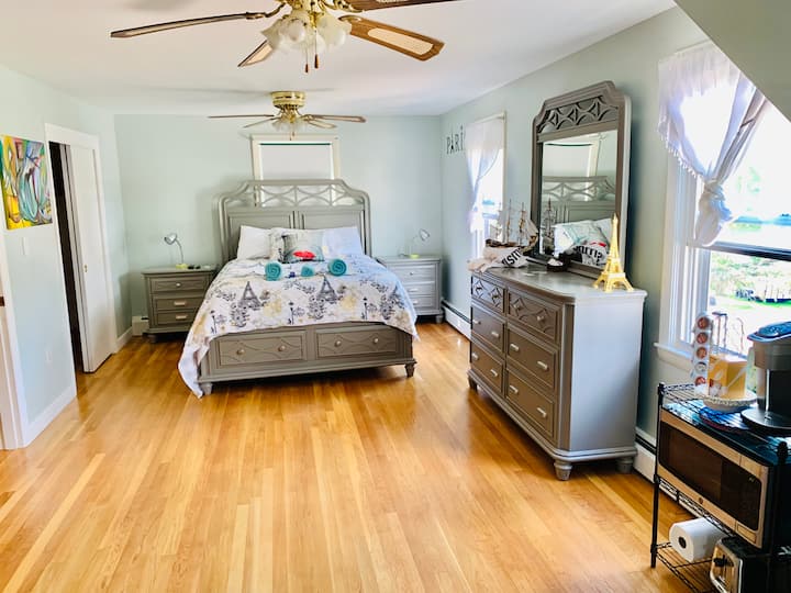 Tyngsborough Vacation Rentals & Homes Massachusetts, United States