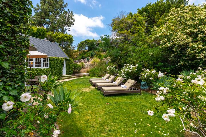 The Iconic Orson Welles Lagoon by Villaway gallery image 5