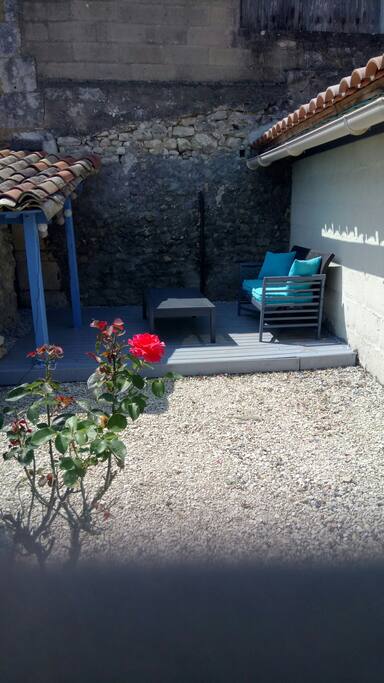Terrasse bois ombragée