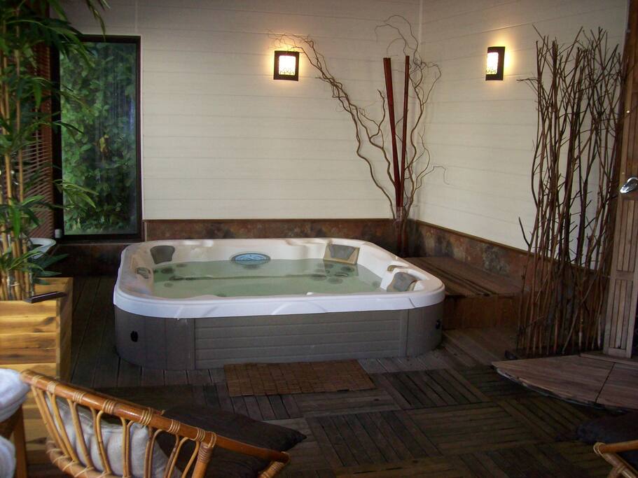 Jacuzzi 5 personnes