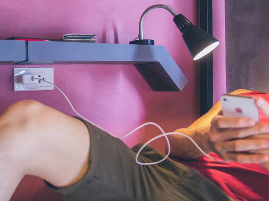 bed lamp and electricity charge