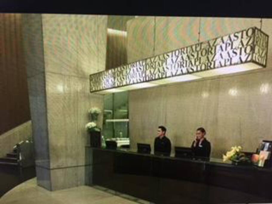 Astoria Plaza