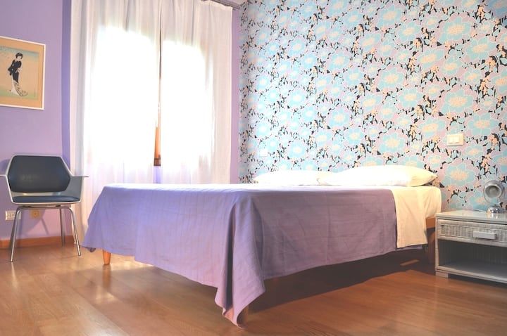 Стаите ни...