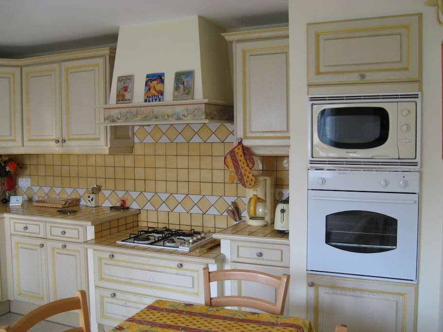 Une partie de la cuisine.