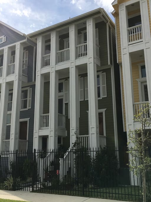 Another front view of home