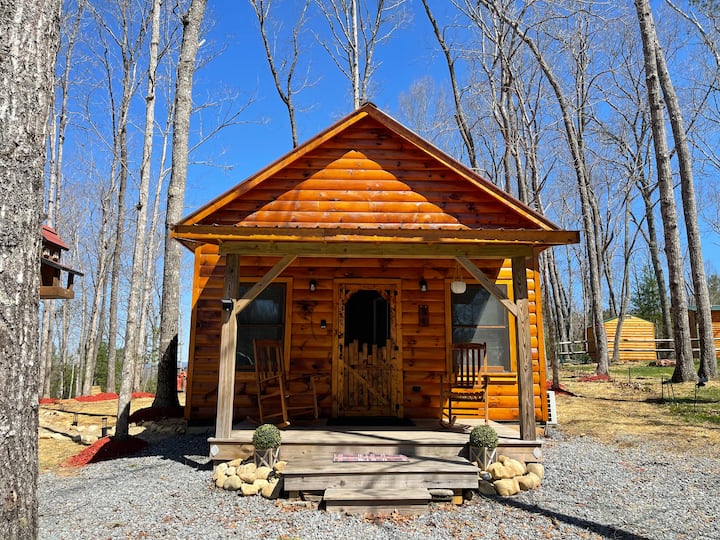 Tiny Home Retreat Cabins for Rent in Cherokee County, North Carolina