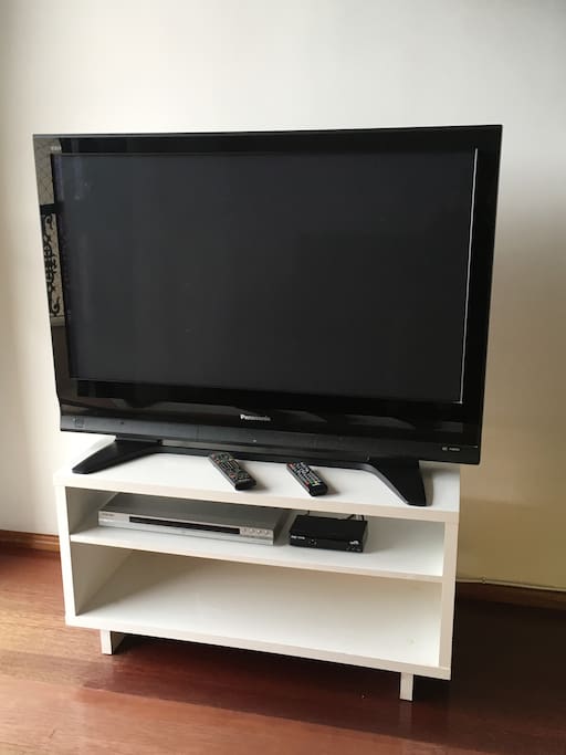 Flat TV 42 inch