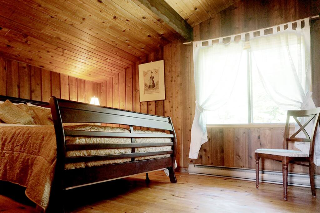 Bedroom 1, 2nd floor