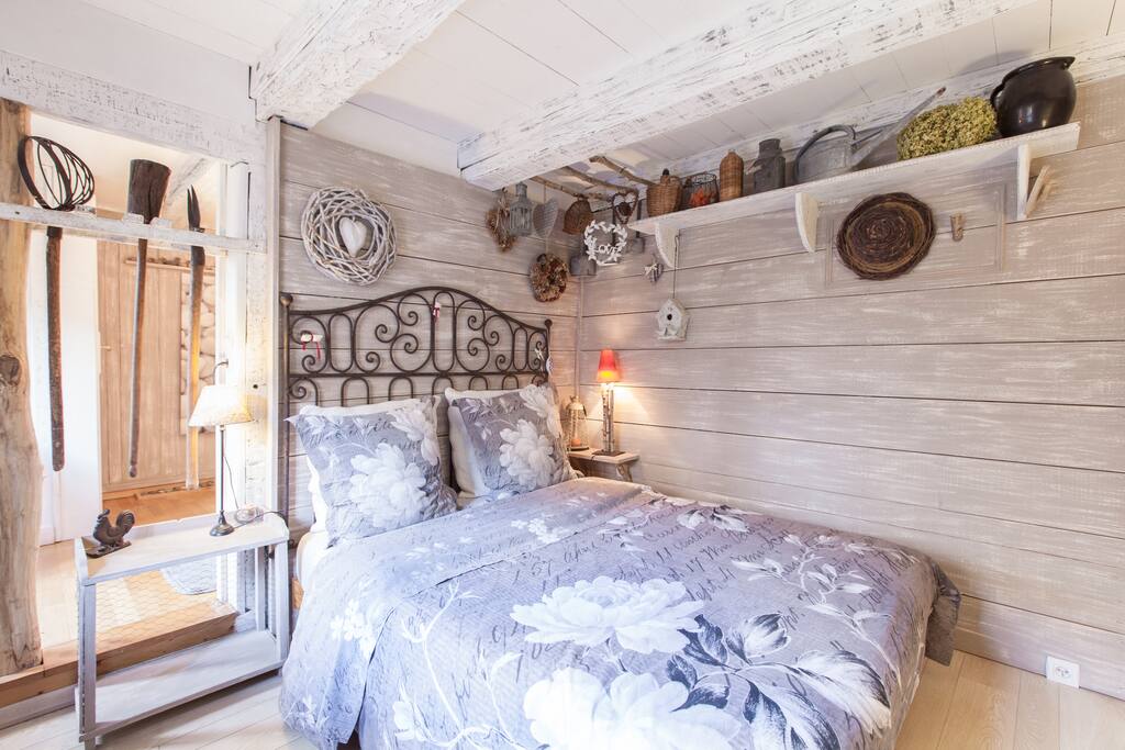 Un autre regard sur la chambre Jardin / Another view of the Jardin room