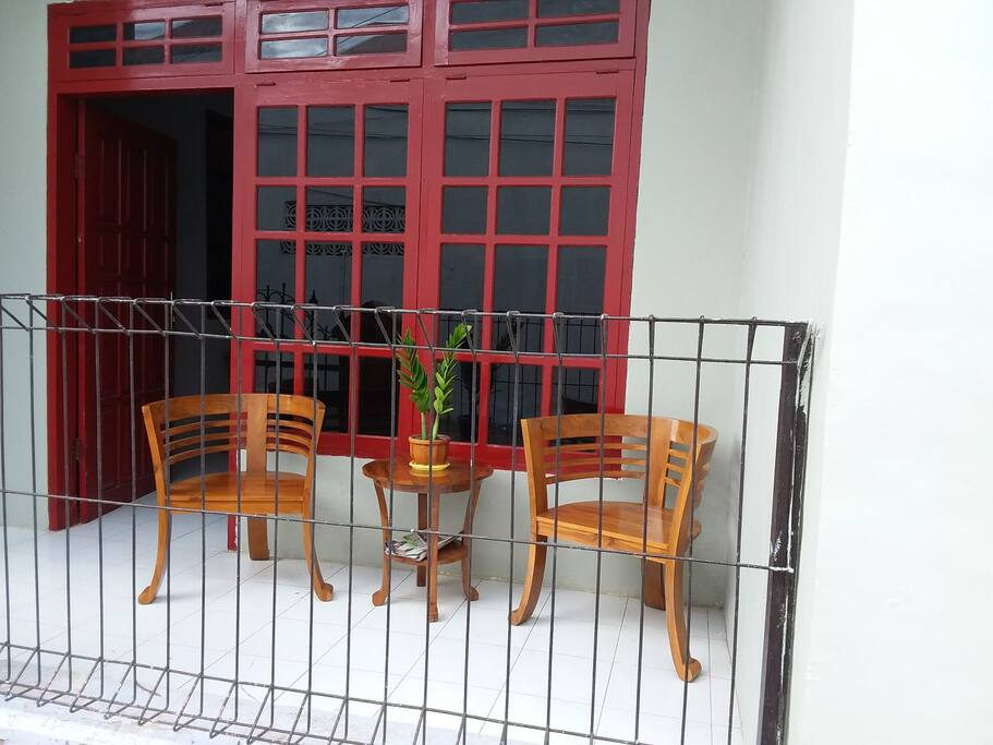 Ruang teras untuk santai di luar