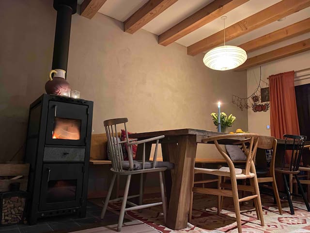 Unique wooden house close to sea and cph center