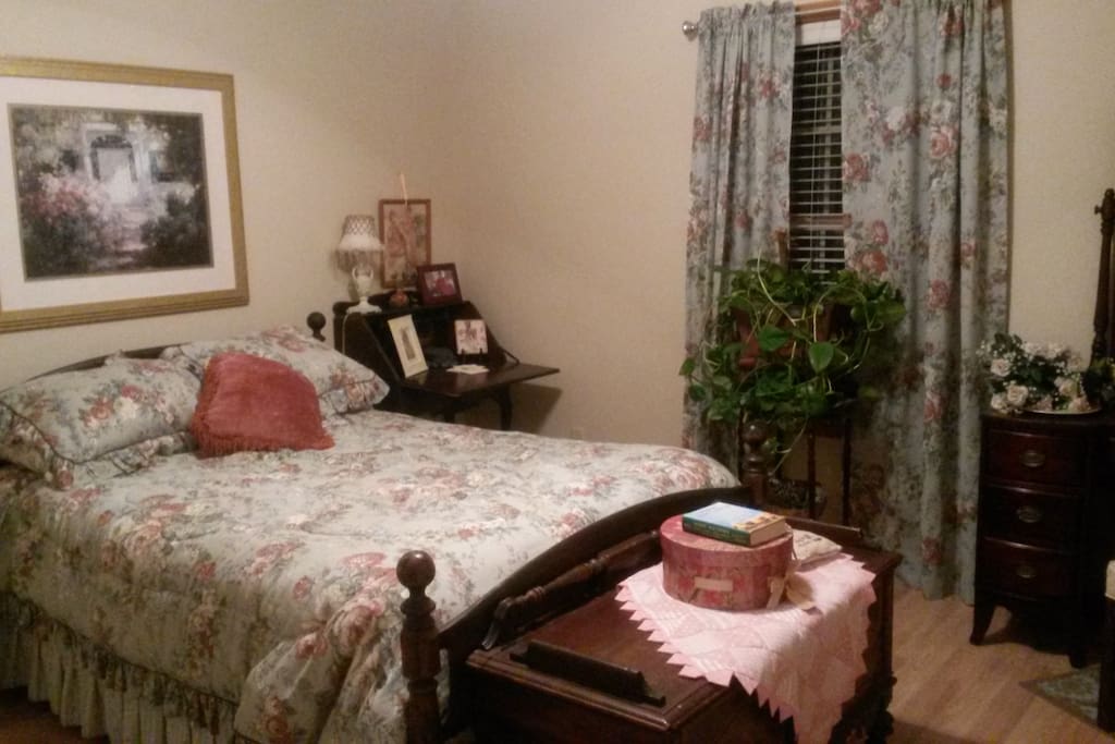 Bedroon #2 Double Bed