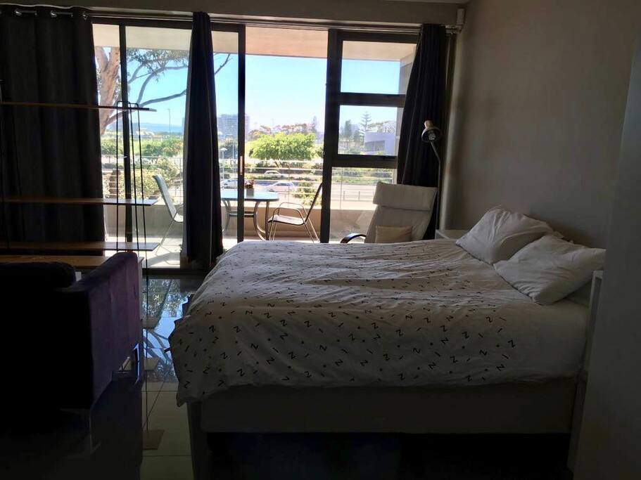 Double Bed