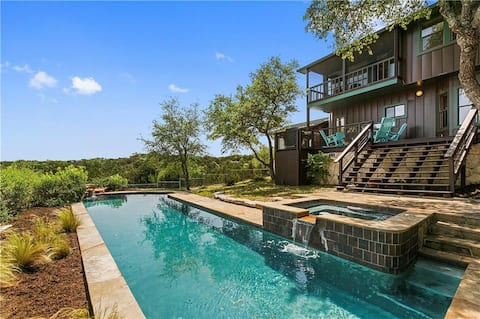 Pool, Hot Tub, Hill Country Views, Hiking Trails