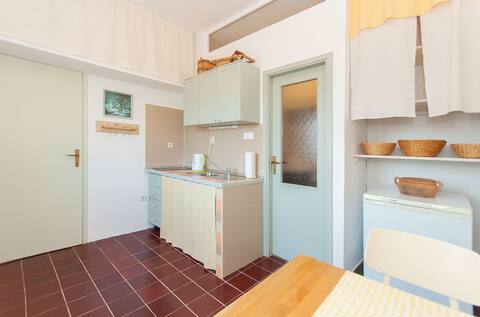 Top Airbnb: Countryside Apartment Orlovac in Slime