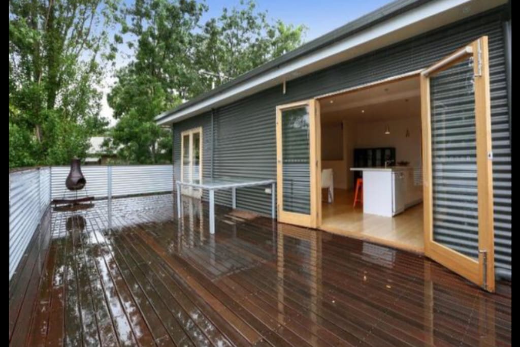 Big upstairs deck for entertaining