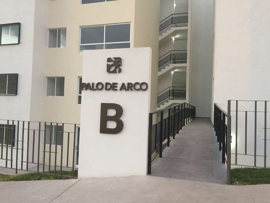 Entrada al edificio