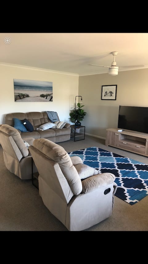 Top performing Airbnb: Saint Leonards Home with a View in St Leonards