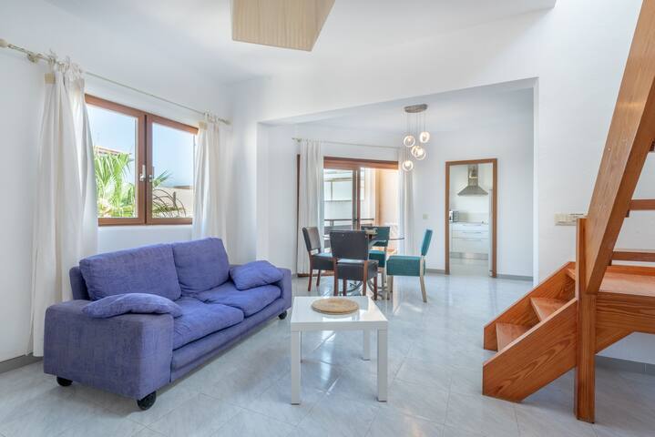 Miramar gallery image 3