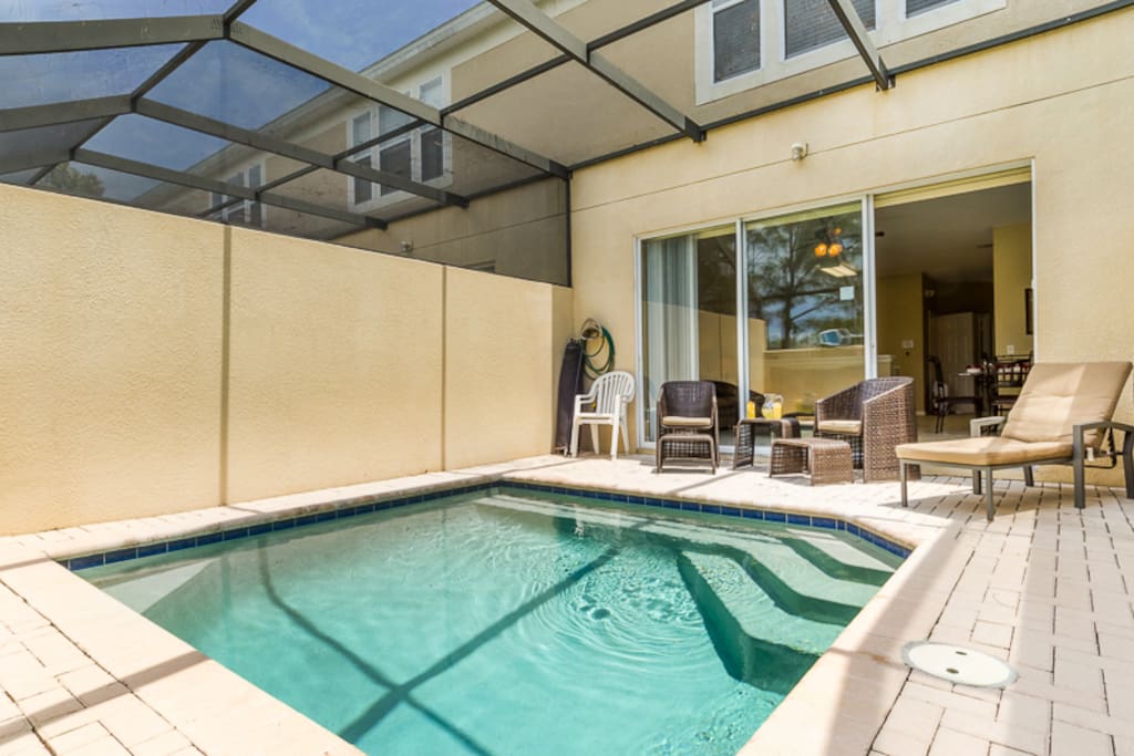 Enjoy your own private splash pool when staying in this beautiful townhome