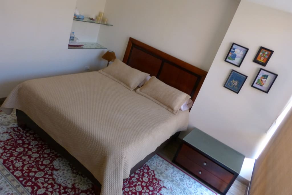 Cozy room - Dormitorio acogedor