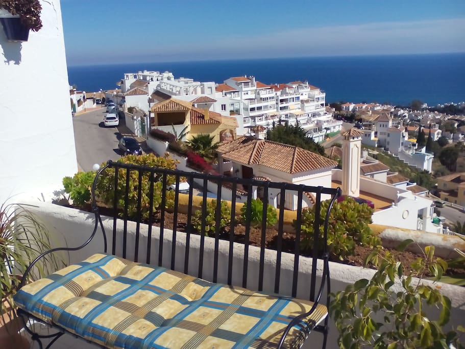 Fabulous Views Nearly 360º.