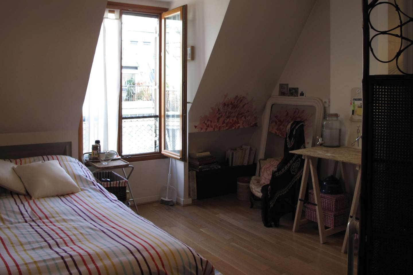 Chambre De Bonne Maid S Room Paris Bastille Guest Suites