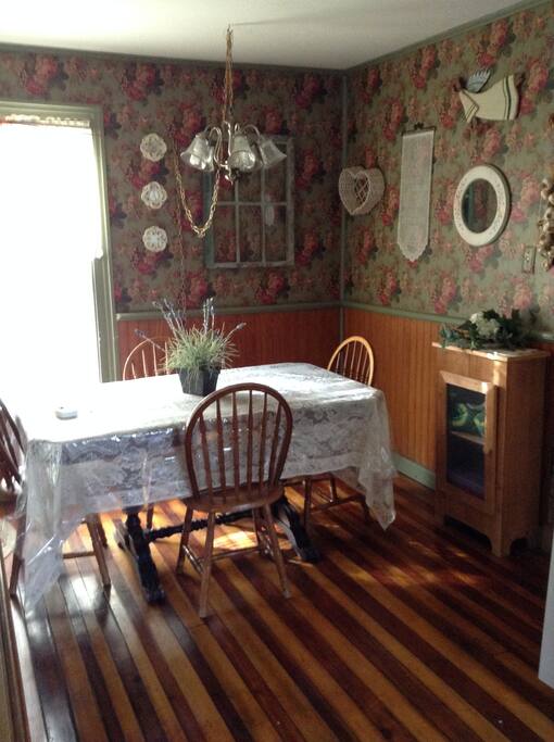 First floor dining area
