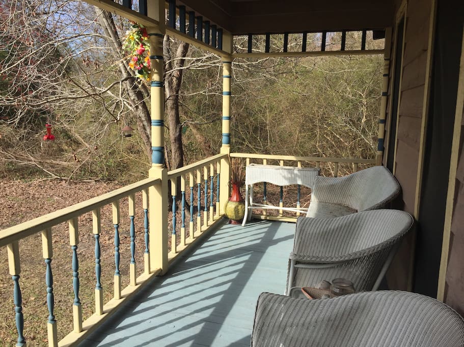 Front porch-side view