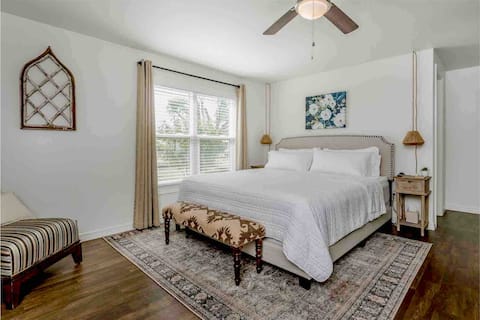 Chic Country Cottage