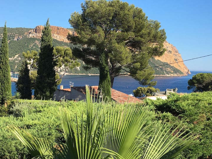 Cassis Calanques, 2 rooms large terrace sea view