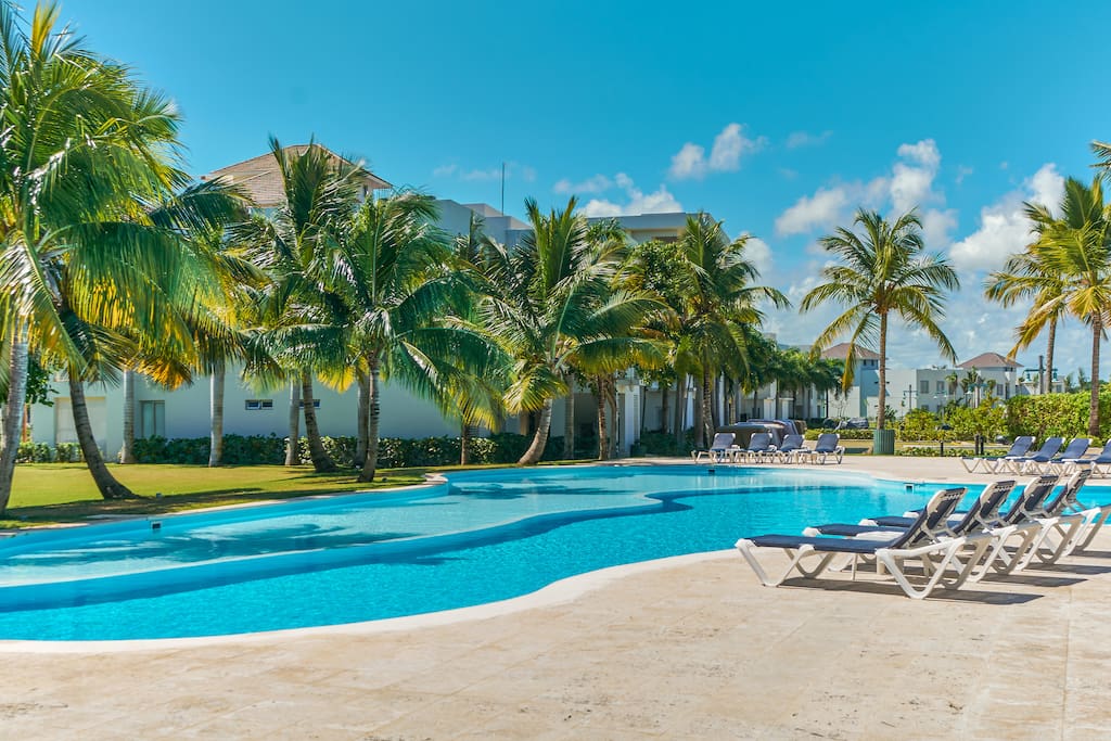 Luxurious Apartment inside Punta Cana Resort 3BR Apartments for Rent