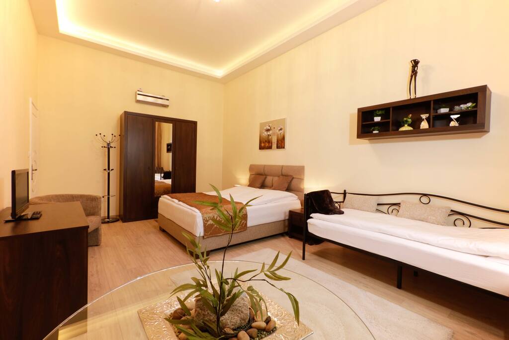 Superior Apartment 1
Bedroom 2