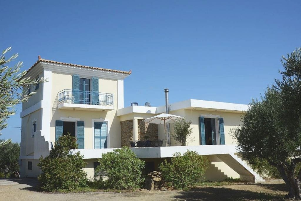 Villa frontal