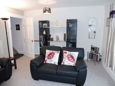 Popular Airbnb listing: Soutergate Apartment in Ulverston