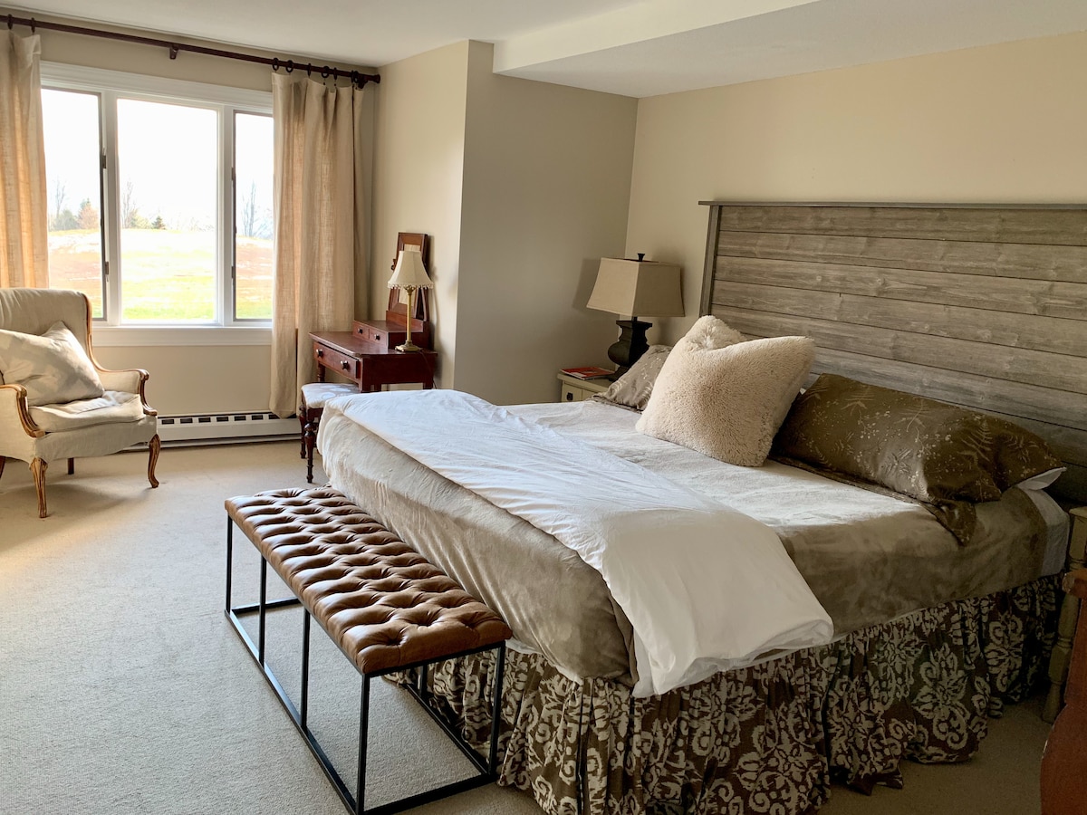 ห้องนอนหลักตอนล่าง # 2 