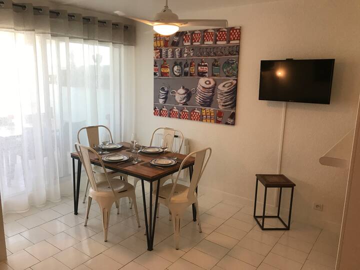 ห้องนั่งเล่น