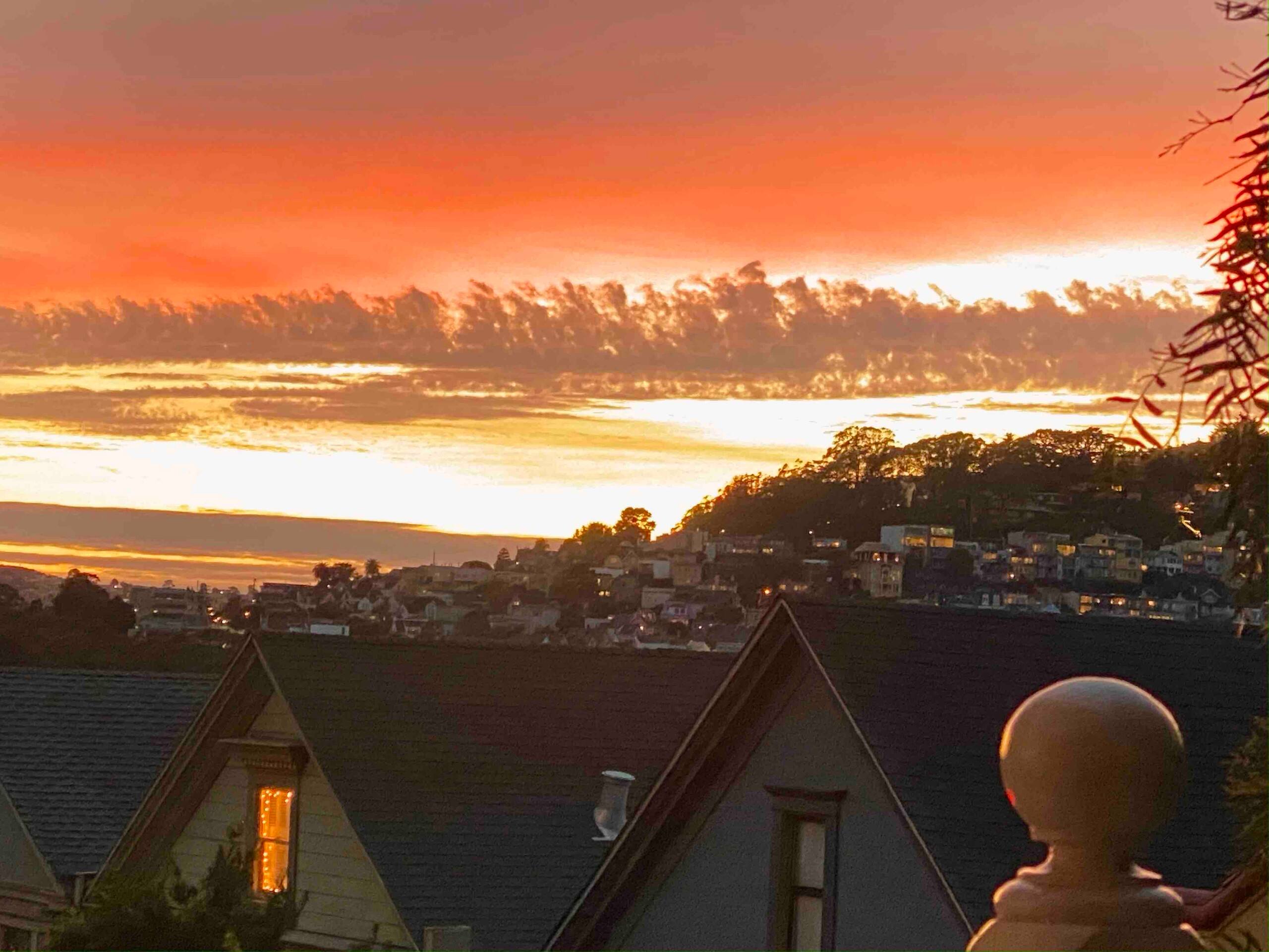 Home in San Francisco · ★4.95 · 3 bedrooms · 3 beds · 1.5 baths - Image 35