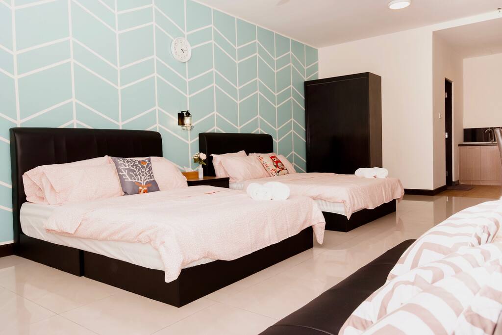 Gorgeous designed family suites (2-7 pax) , ALL BRAND NEW!!