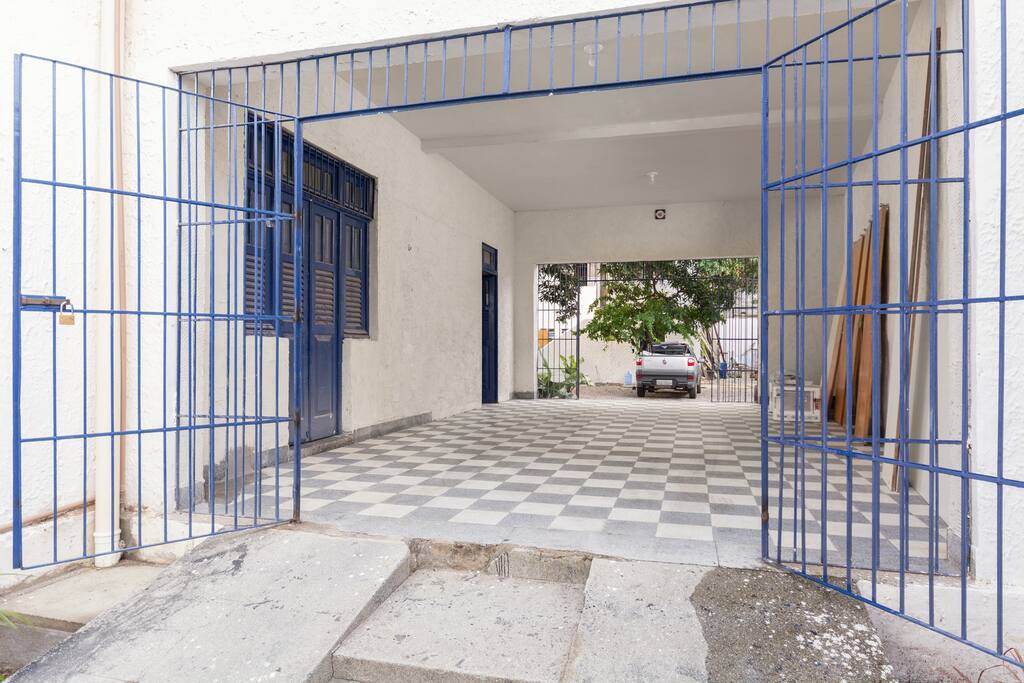 Entrada de carros.